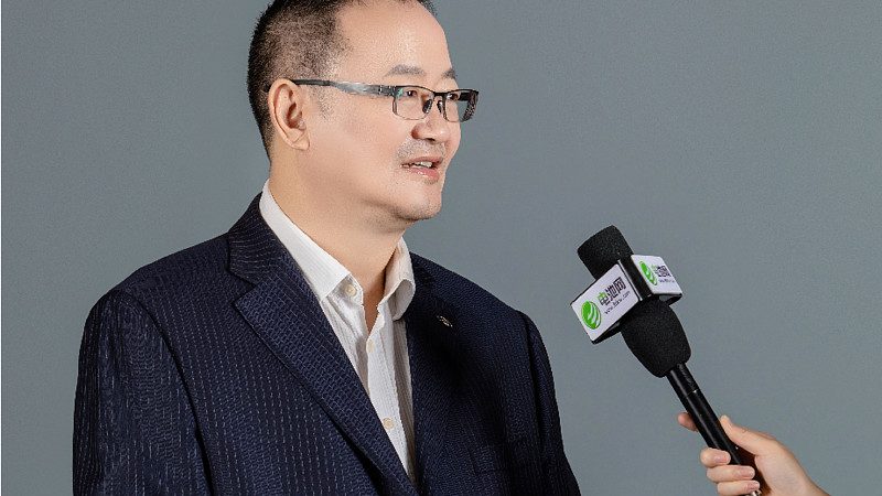 新能源项目开发流程解析：从规划到落地**